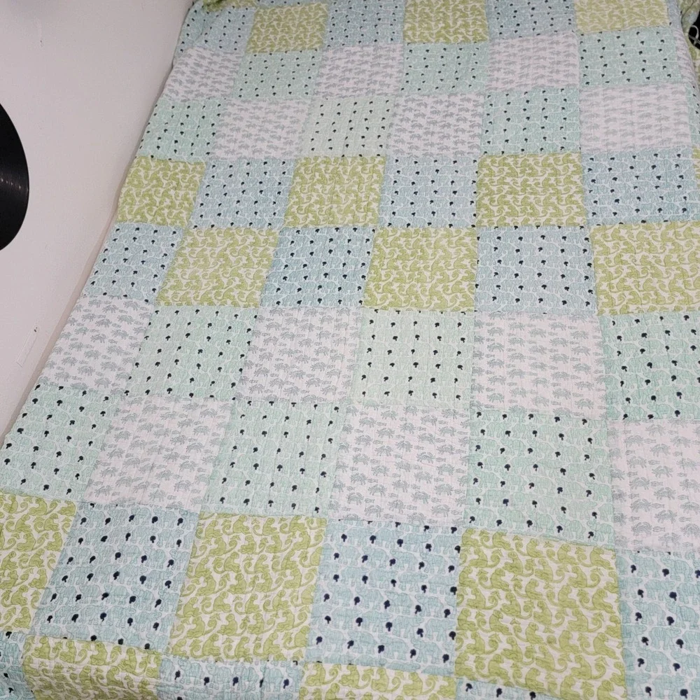 The Company Store Full Queen Quilt Cotton Patchwork Green Blue Animal Print